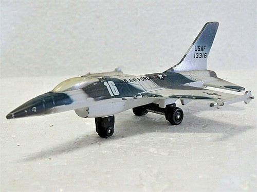 Matchbox SB-24 F-16 US AIRFORCE ©1978 - 第 1/5 張圖片