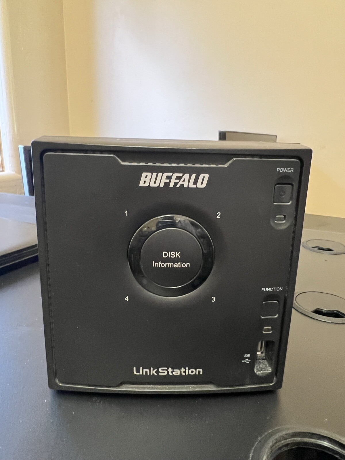 NAS）LinkStation（LS-QL/R5）ネットワーク・ハーディスクドライブ