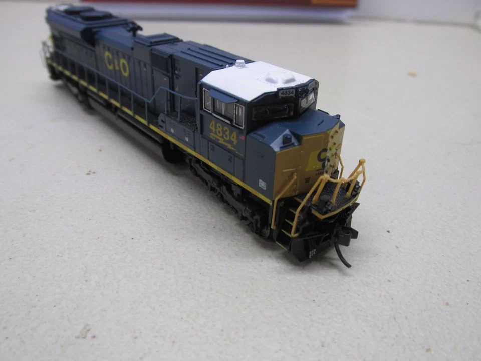 BROADWAY LIMITED~ PRLX / C & O SD70ACe LOCOMOTIVE # 4834 W/ DCC & SOUND~N SCALE - Image 4 of 4
