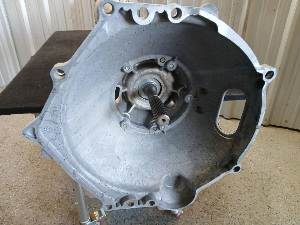 06-13 CORVETTE C6 AUTO TRANS TORQUE TUBE DRIVELINE SUPPORT ASSEMBLY - Image 3 of 4