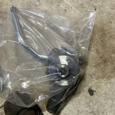 Water Pump for Ford E-150 E-250 F-250 F-350 Econoline L6 4.9L 1993-1996 AW40992