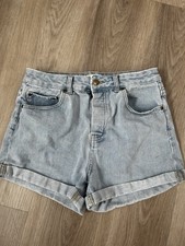 Forever 21 Women's Light Blue Denim Cutoff Shorts, Size 28