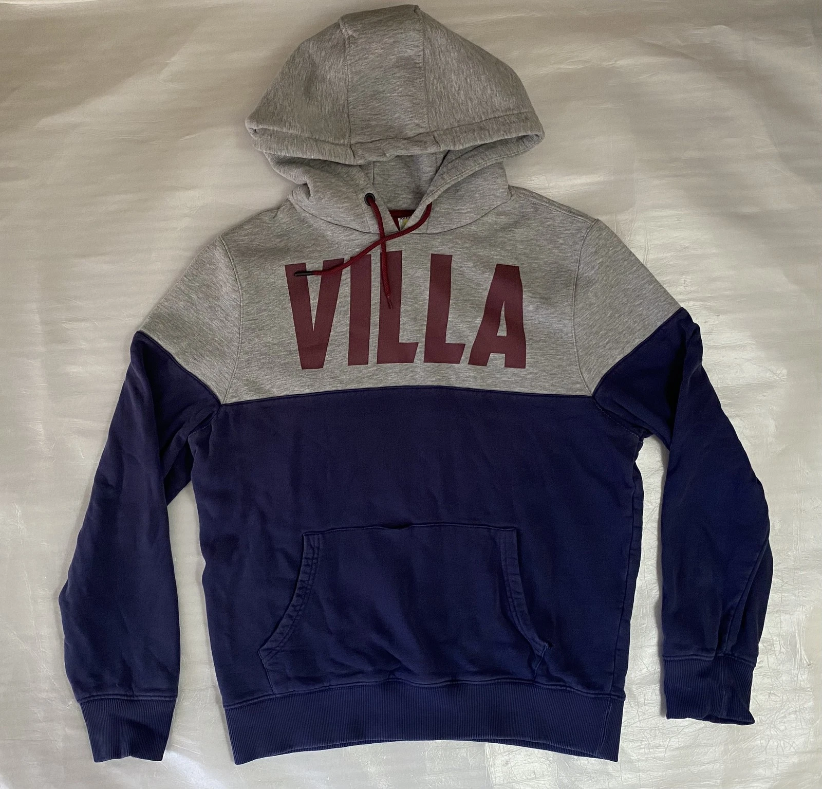 Aeropostale VILLA Graphic Hoodie Gray Mens Large Pullover Sweatshirt Color Block