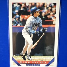 Topps 1993 Traded Mike Piazza #24T Los Angeles Dodgers Baseball Base Set Card