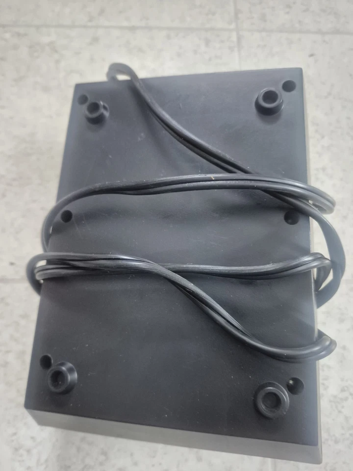 MRC Tech II RailMaster 2400 Model Train Controller with Box - Image 4 of 4