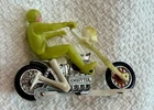 HOT WHEELS MATTEL REDLINE ERA RRRUMBLERS BONESHAKER MOTORCYCLE W/LIME GRN RIDER