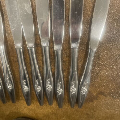 Oneida Lasting Rose 8 Butter Knife Knives Stainless Flatware Oneidacraft Deluxe - Picture 3 of 9