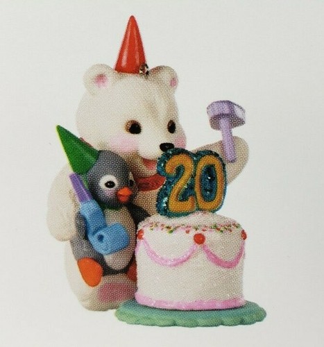 Hallmark Keepsake Ornament 2020 ~ BOLA DE NIEVE Y ESMOQUIN 20 ANIVERSARIO - Imagen 2 de 9