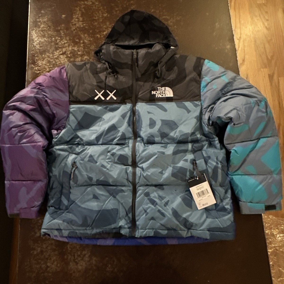 NWT! NORTH FACE XX KAWS RETRO 1996 NUPTSE JACKET XL MONTEREY NWT! NORTH FACE XX KAWS RETRO 1996 NUPTSE JACKET XL MONTEREY