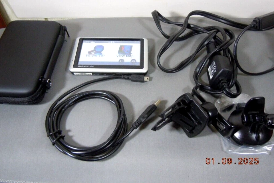 Garmin NUVI 360 (1350) 4-Inch Bluetooth Portable Personal Travel Assistant GPS - Image 2 of 2