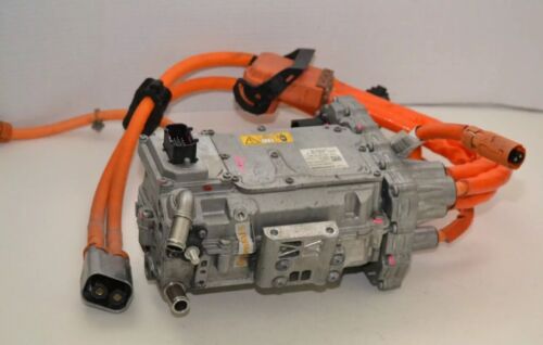 2015 Smart Fortwo EV Electric Motor Power Control Module OEM - Picture 2 of 3