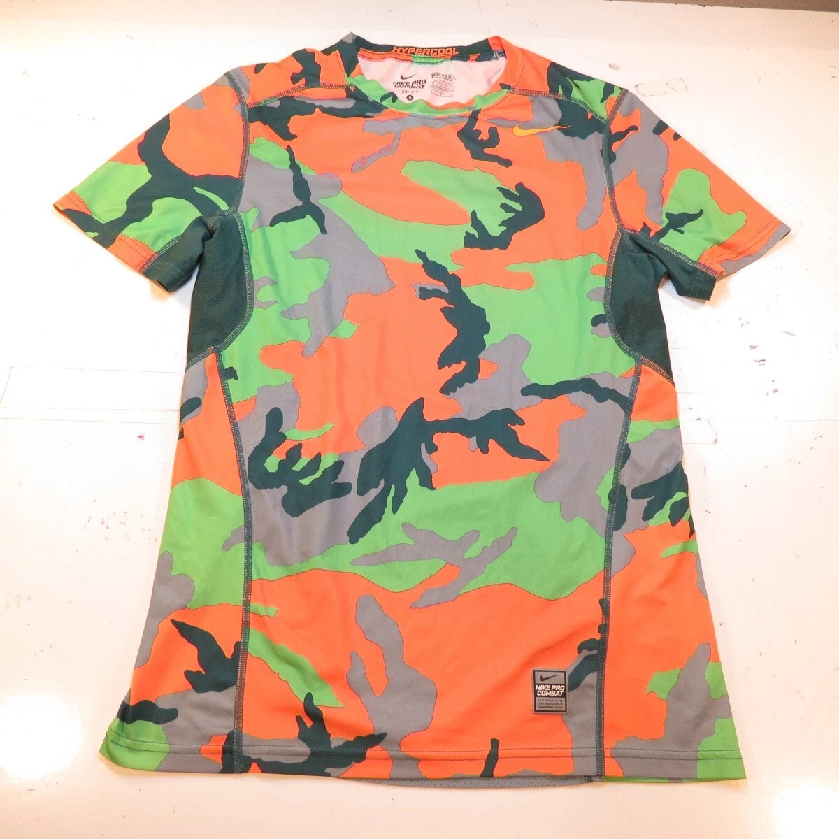Nike pro hotsell hypercool camo