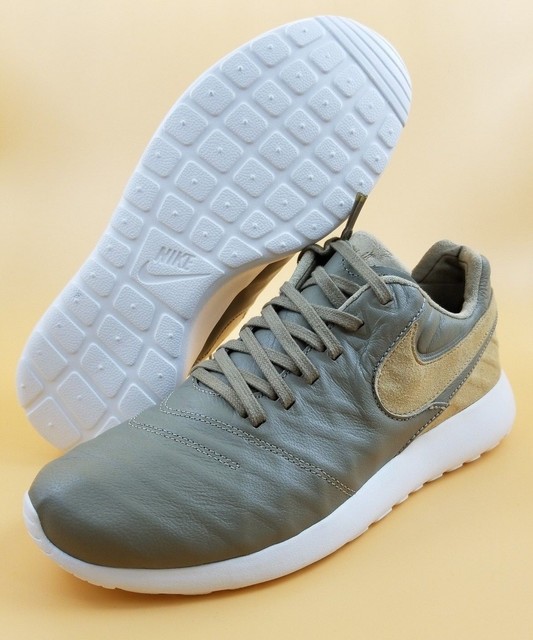 nike roshe run khaki