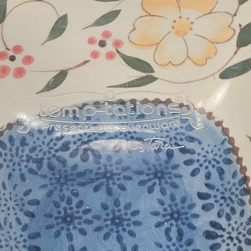 Temp-tations Presentable Ovenware by Tara Heritage Blue Floral 1.0 qt w/ Cover - 第 3/6 張圖片