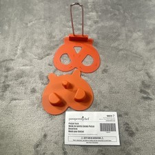 PAMPERED CHEF Soft Pretzel Shape Form Only Mat Not Included #100076