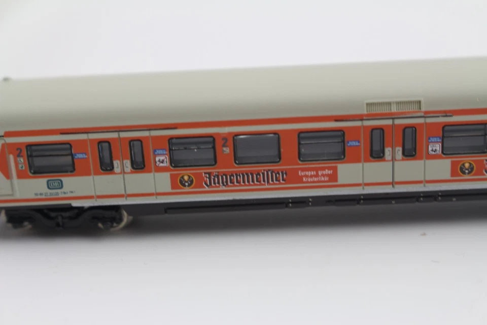 87990 S-Bahn Voiture De Commande "Jägermeister" Märklin Échelle Z +Top+ - Photo 3/3