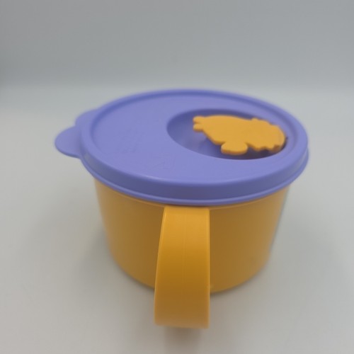 Tupperware Disney Winnie the Pooh Microwave Soup Bowl Vented Lid - Picture 2 of 9
