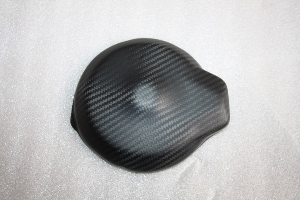 Protection alternateur Yamaha R6 2014-2016 en véritable carbone mat