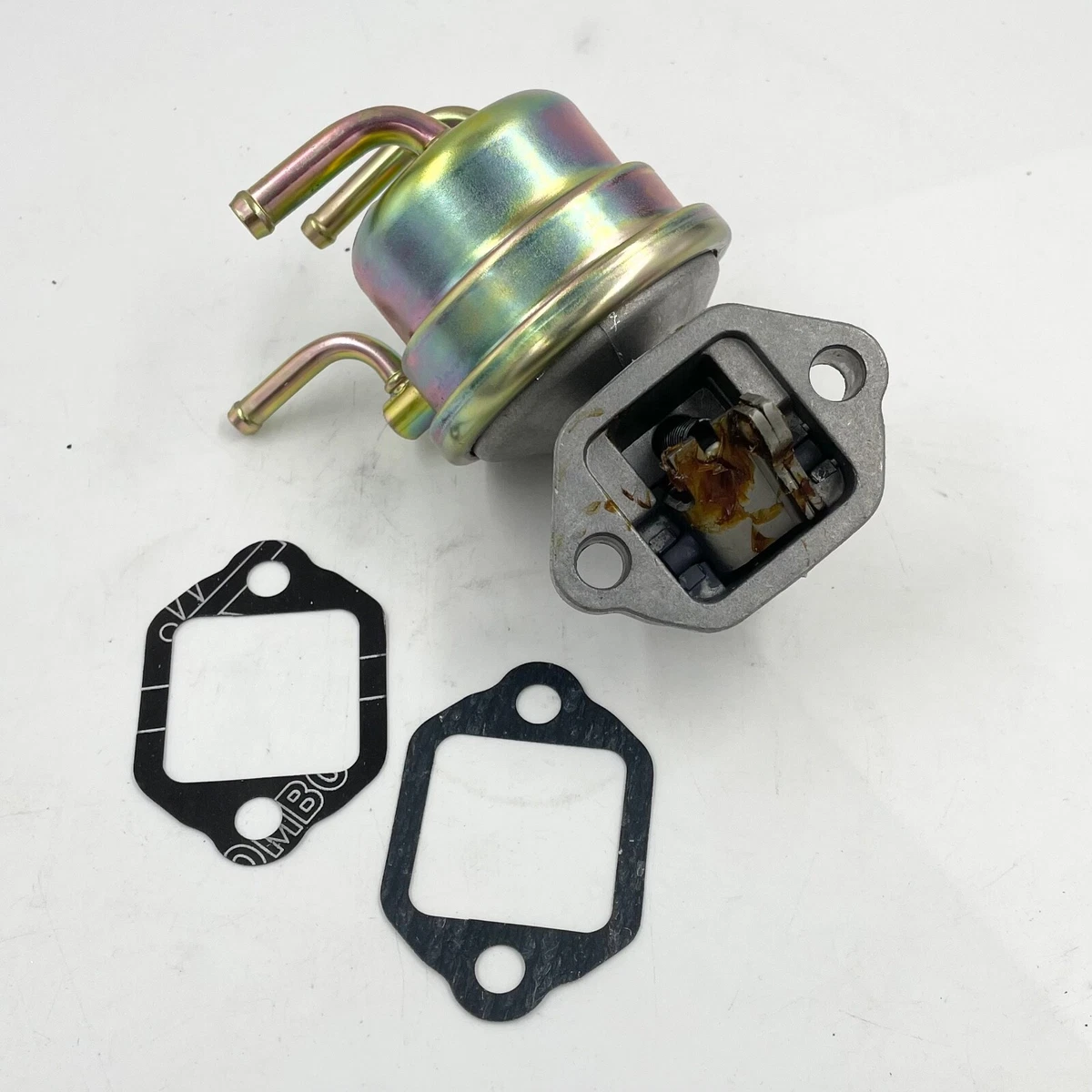 NOS! Kyosan MP771 Mechanical Fuel Pump MD030832 Mitsubishi, Dodge 