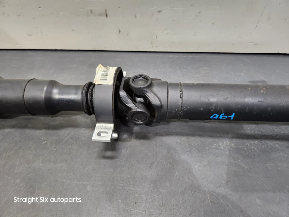 ✅ Eje de transmisión trasero eje de transmisión único AT transmisión 14-16 OEM BMW F10 535d Foto 4 de 4