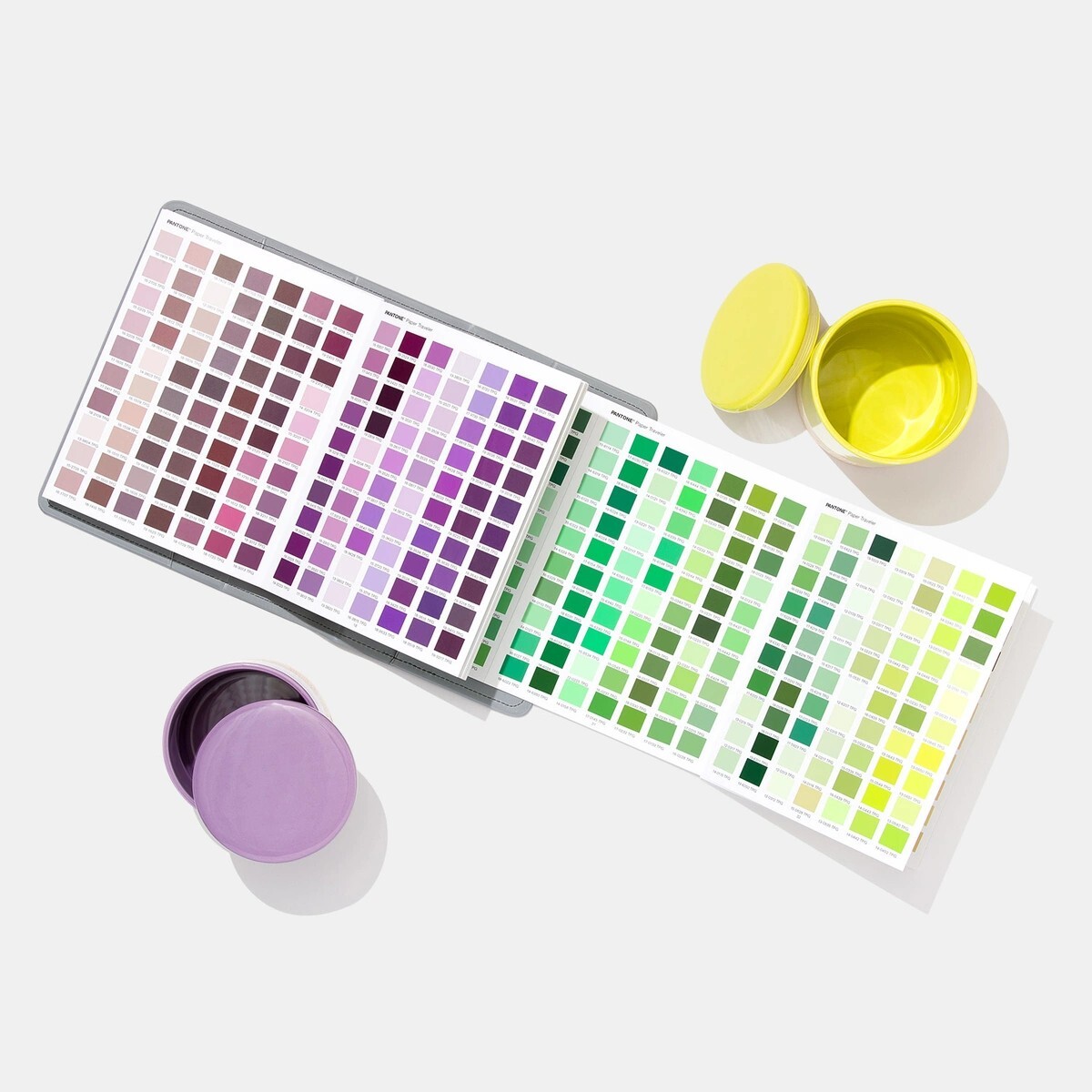 【ほぼ新品】PANTONE 色見本 FHIP610A Pantone FHIP610A Fashion Home Interiors Paper Traveler Color