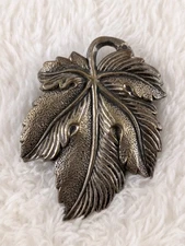 Vintage Leaf Scarf Clip Metal Swing Ring Gold Tone Textured Leaf Costume Jewelry
