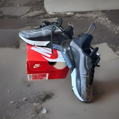 Nike Air Max 2090 CK2612-002 Black Gray White Low Top Sneakers