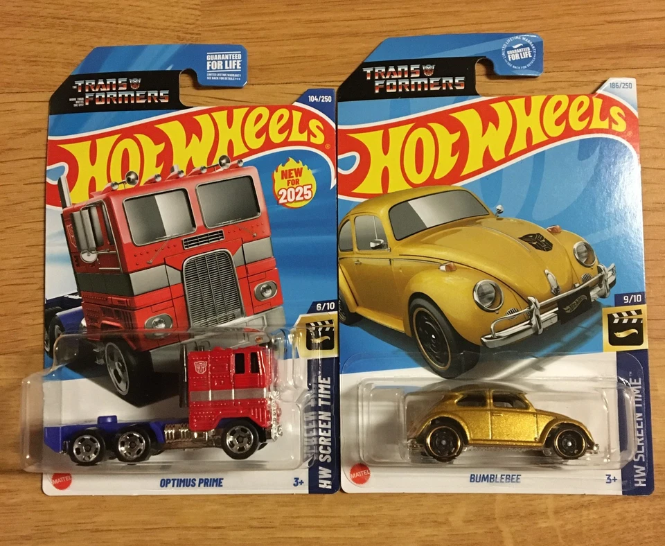 2025 Hot Wheels TRANSFORMERS Optimus Prime Track Fleet Bumblebee 3 Lot EXCELLENT - Image 4 of 4