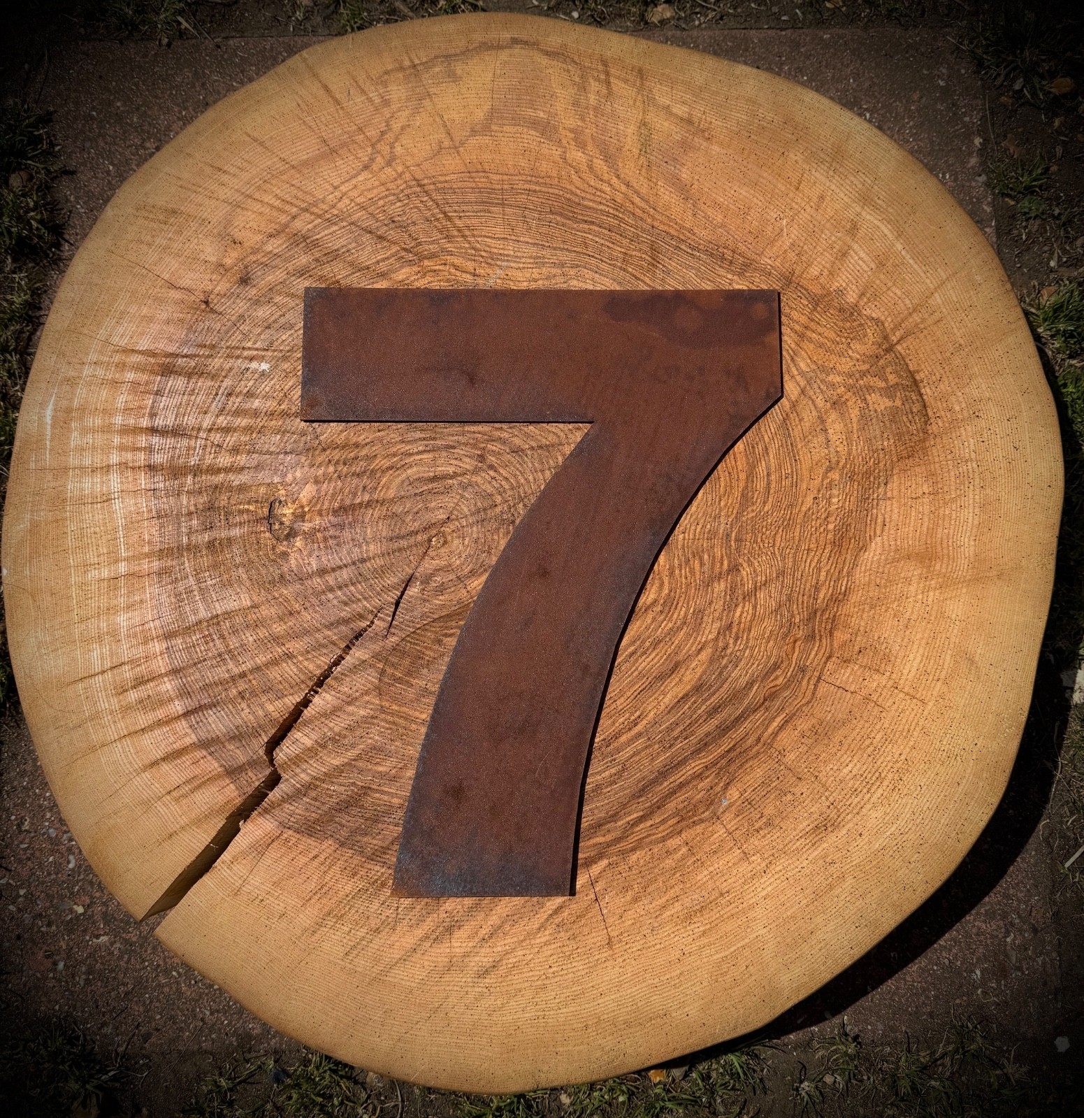 Rustic Metal Number 7 12” Tall – Bold Rusty Sign Vintage Home And Garden Decor