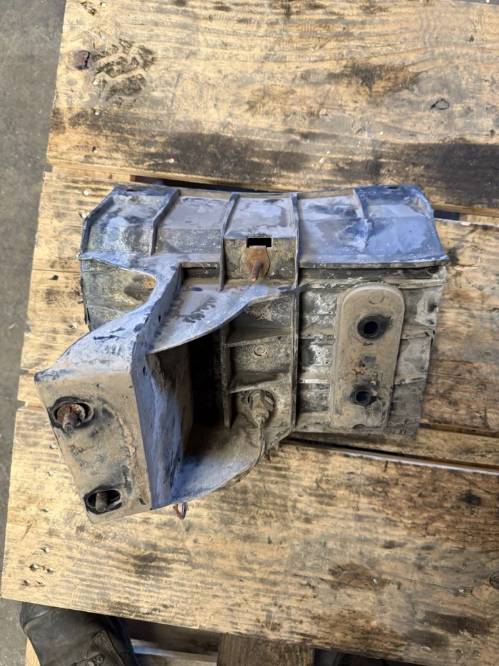 Dodge Ram 1500 2500 3500 1994-2002 bandeja de batería lado del conductor/par de caja izquierda/derecha OEM Foto 4 de 4