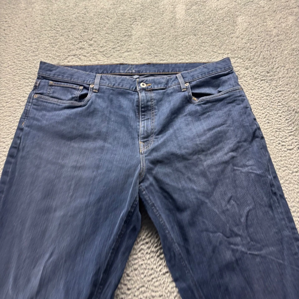 Pantalones de mezclilla Cutter Buck Greenwood para hombre 42x30 azul lavado medio algodón relajado recto Foto 2 de 4