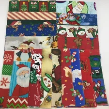 32 PC Christmas 8 Sets 5" Square & 8 Sets 2.5 x10" Strips (2 Each Design) CSS738