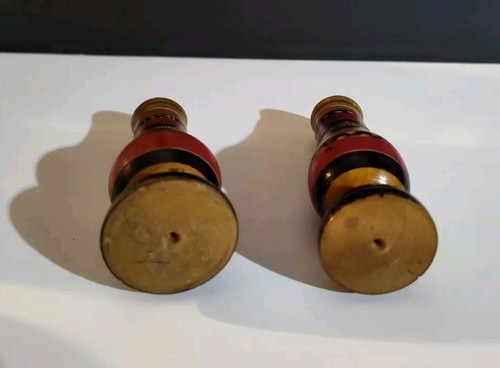 Vintage Mexico Wood Hand Carved Painted Salt and Pepper Shakers 1"x3.25" H - Picture 5 of 5