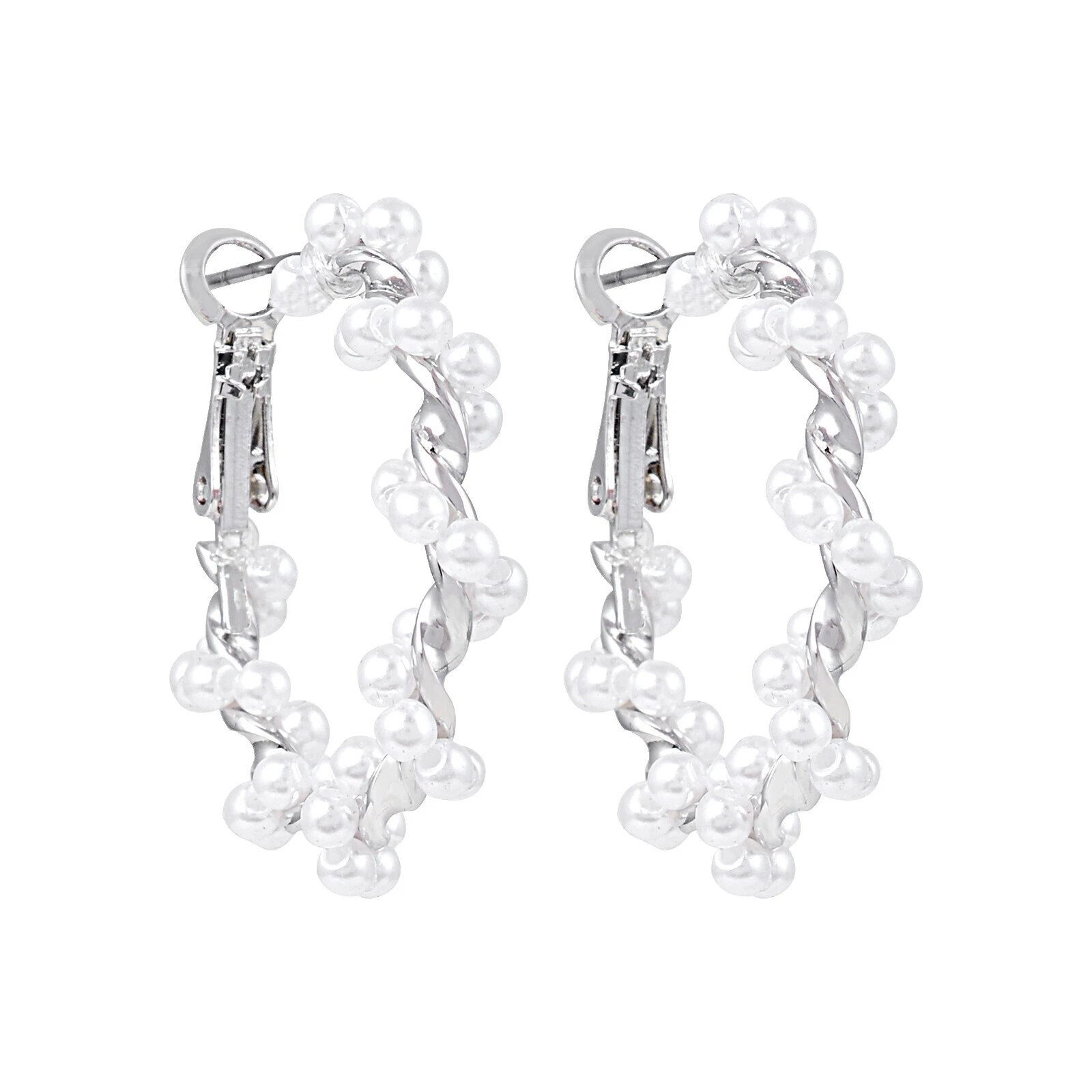 Модные серьги-кольца с жемчугом