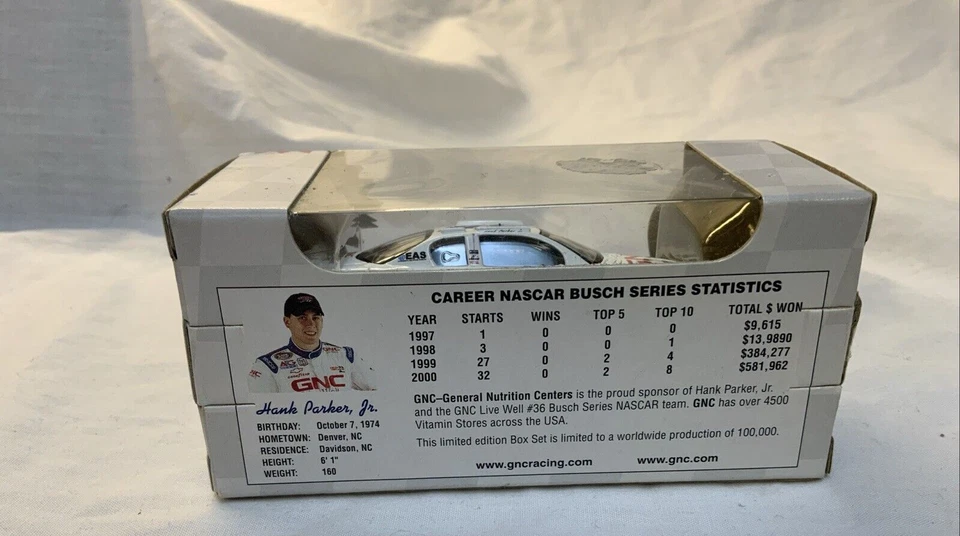 Racing Champions 2001, Hank Parker Jr., #36 GNC Live Well Racing Promo Foto 3 de 4