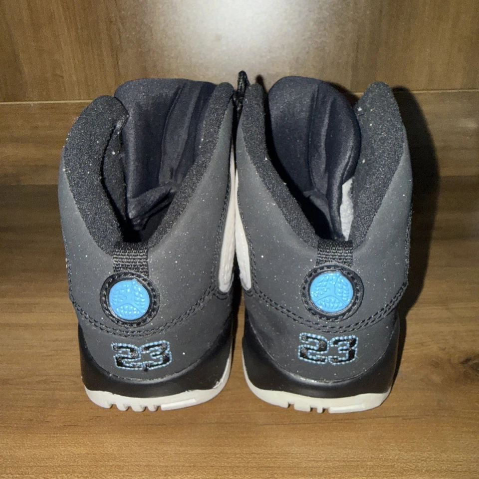 Air Jordan 9 Retro University Blue UNC Black Gradeschool Size 3Y - Image 2 of 4