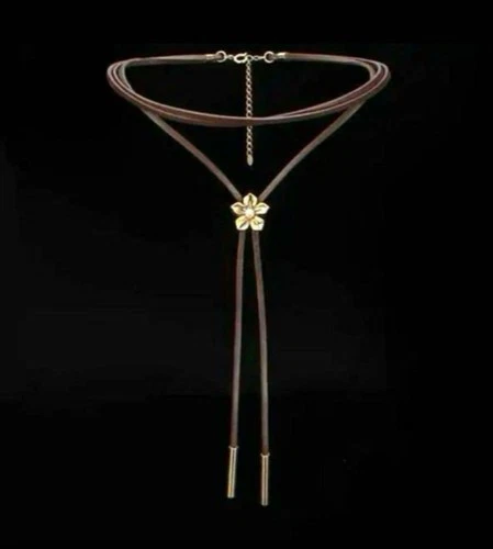 Final Fantasy VII 7 Remake Aerith Leather Necklace Pendant Japan