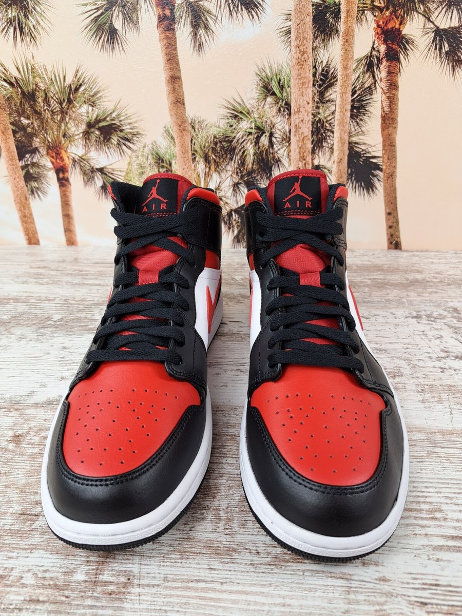 Nike Air Jordan 1 Mid White Chicago Bred Toe 2022 554724-079