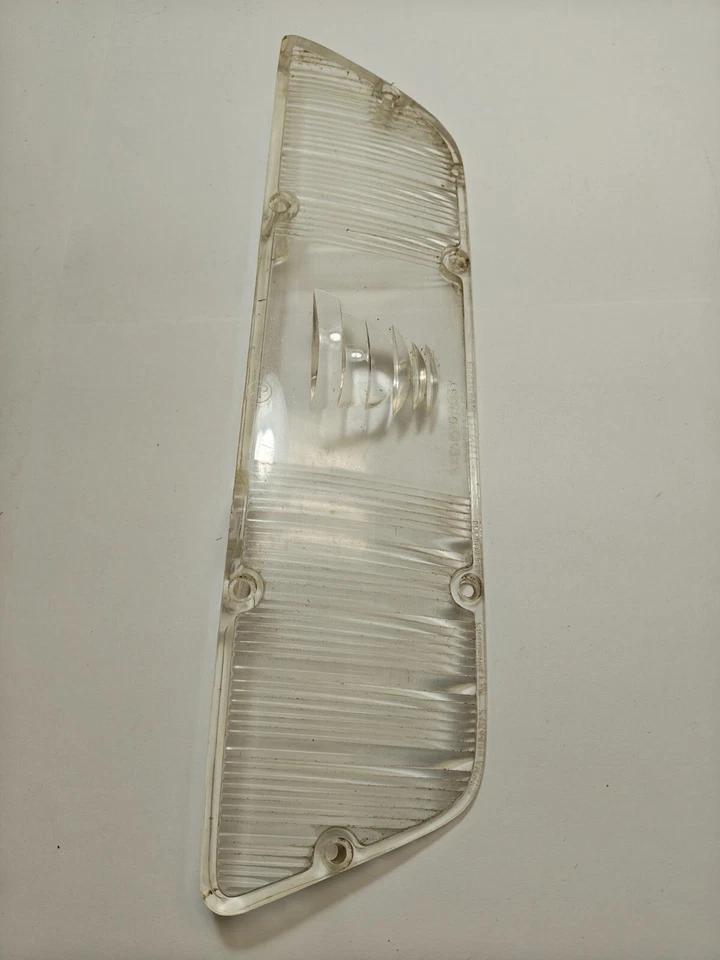 1962 - 1963 年克莱斯勒帝国右停车灯镜头 2188860 NOS — 第 4/4 张图片