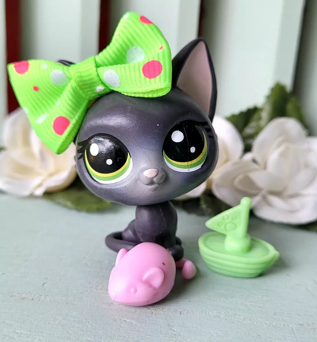 Littlest pet shop shop black cat