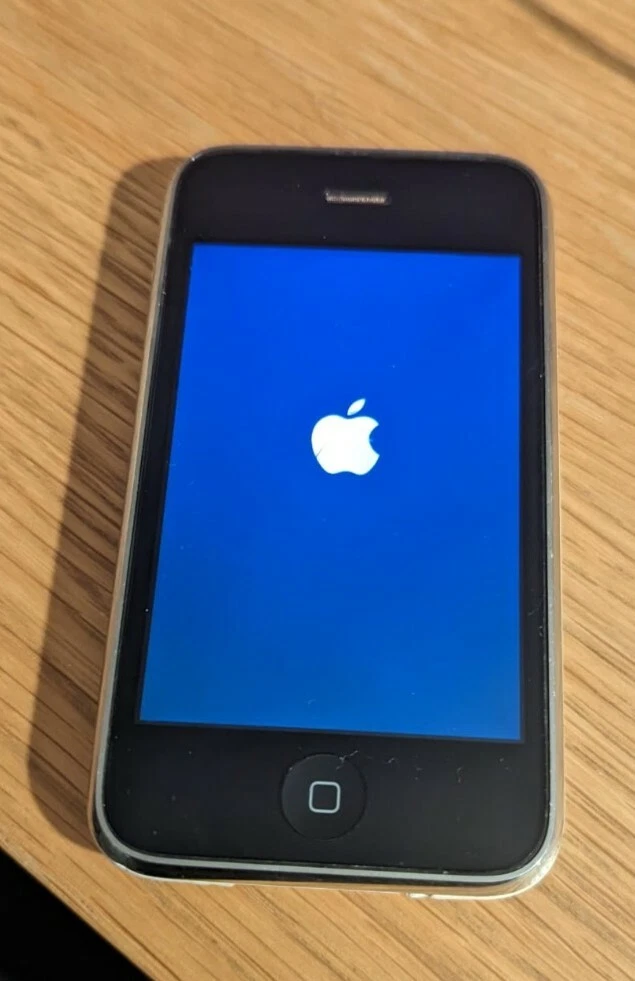 Iphone 3s White
