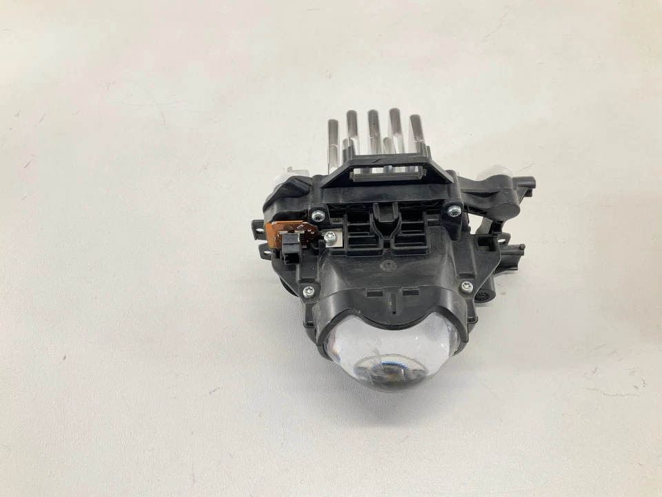 Lente de faro de pasajero delantero derecho LED Mini Cooper S Clubman 16-19 con lastre Foto 4 de 4