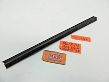 RIGHT FRONT DOOR INNER TOP EDGE GLASS WINDOW SEAL RUBBER MOLDING STRIP GLASS RF