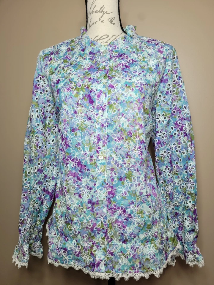 Blusa LOGO de Lori Goldstein Estampado Floral Tejida Botón Frontal Borde de Encaje W's L