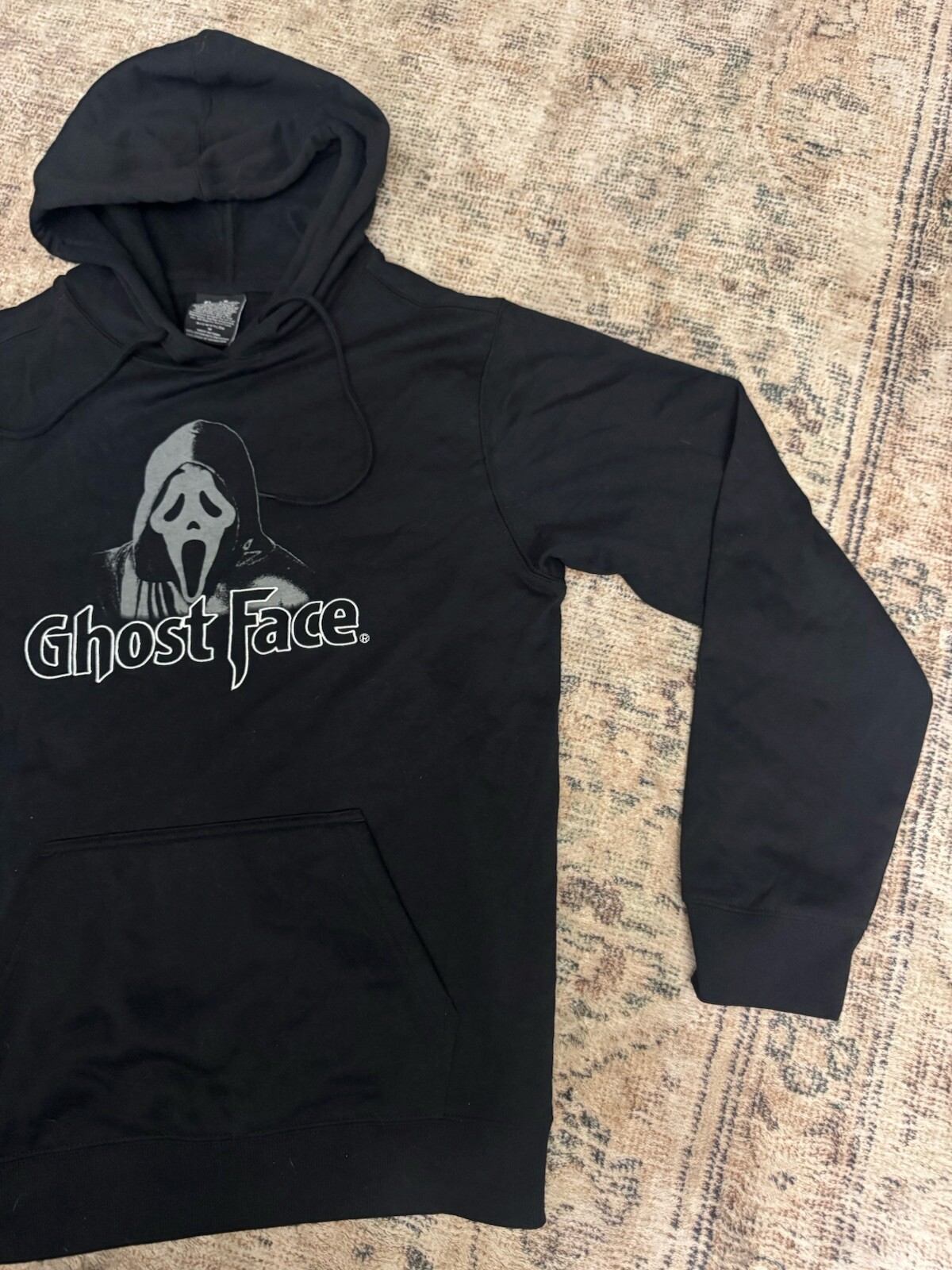 Ghost face Pullover Hoodie Medium. - image 5