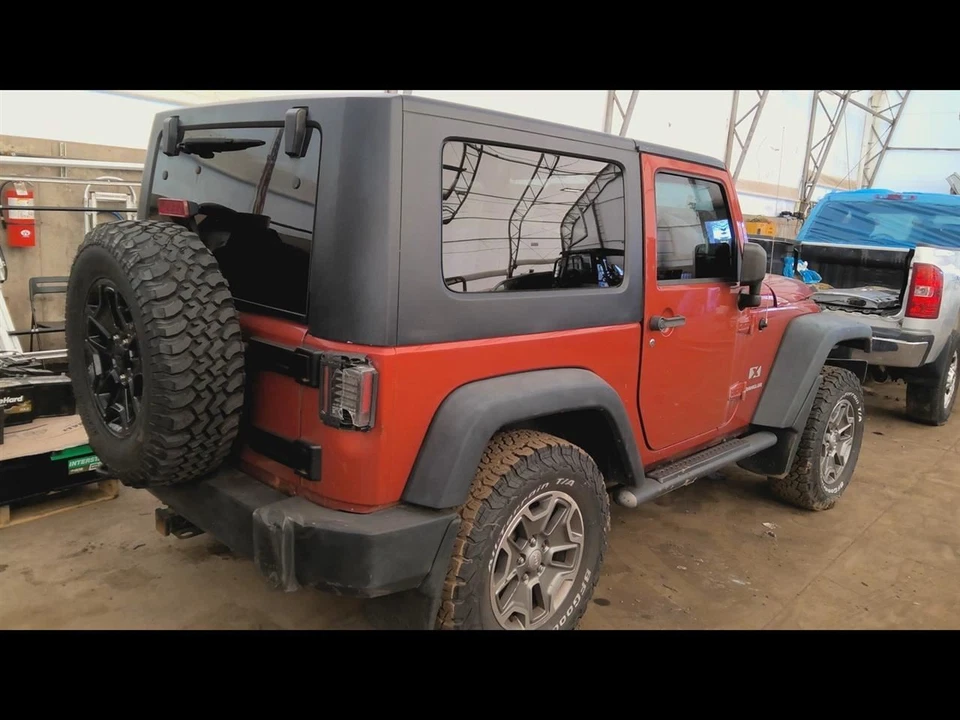 WRANGLER  2009 Fuel Vapor Canister 6809232 - Image 2 of 4