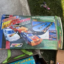 Vintage Radio Shack Side Swipen Stockers Full Control 1/43 Slot Car Set 1992
