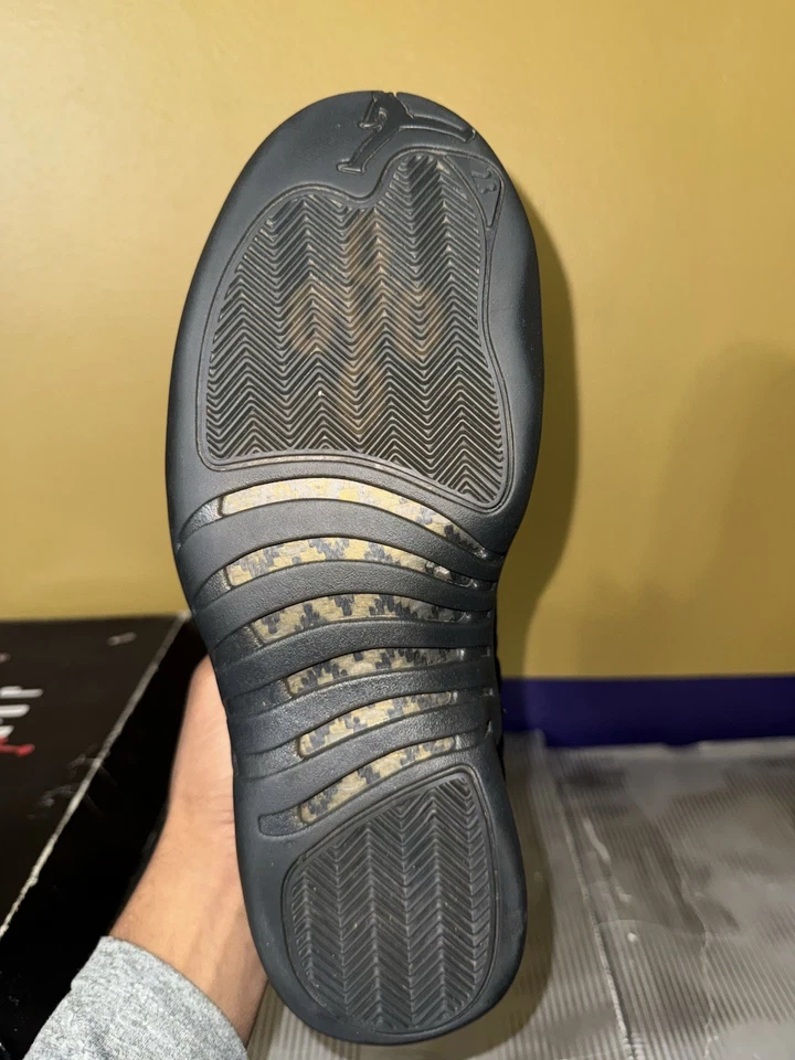 OVO x Air Jordan 12 Retro Negro TALLA 10 VNDS Foto 4 de 4