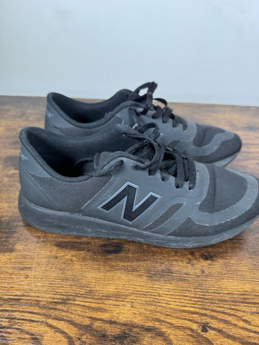420 Sneakers New Balance 420 All Black New Balance 420 Micro Mesh