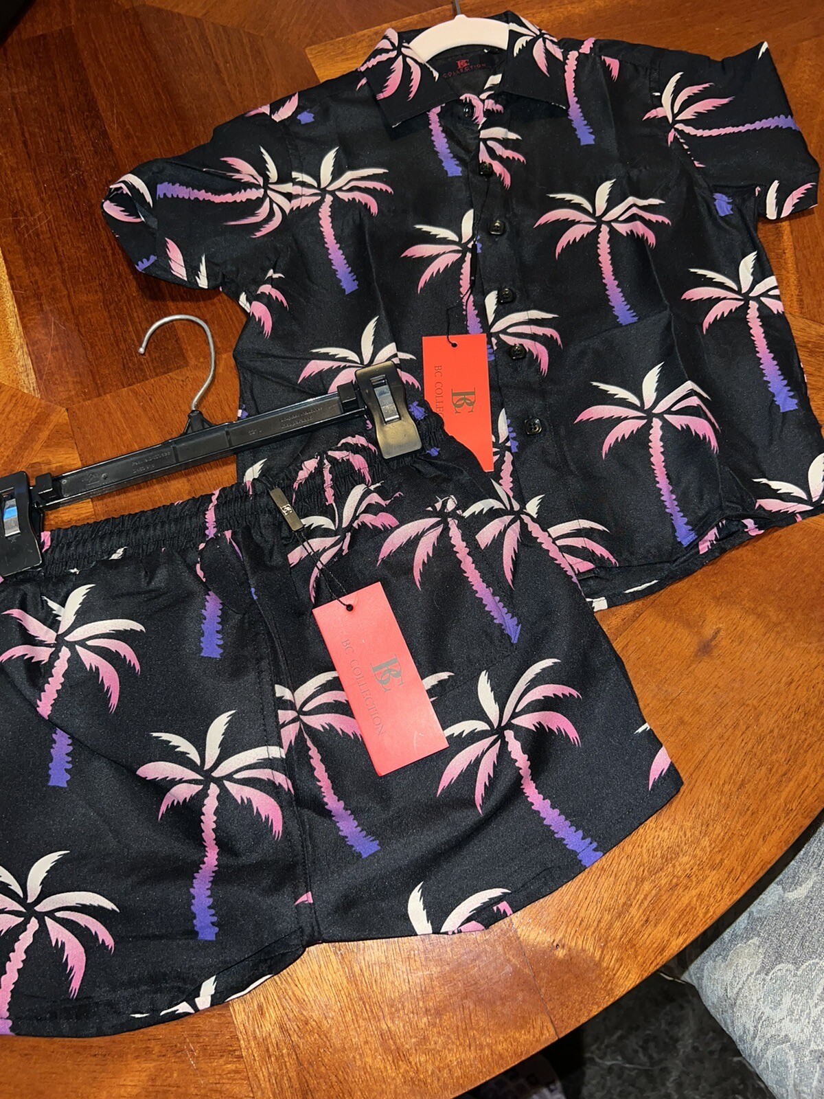 Picture 1 of 6